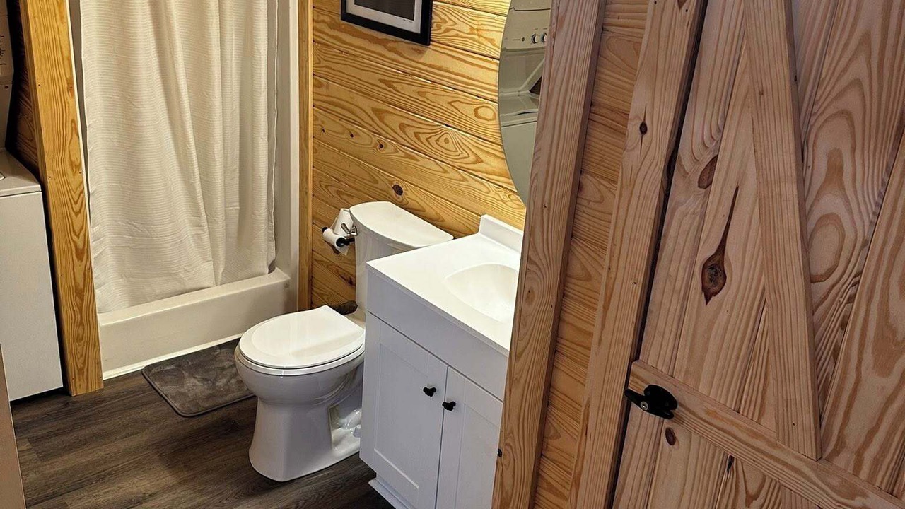 Photo of Bathroom in Starkville