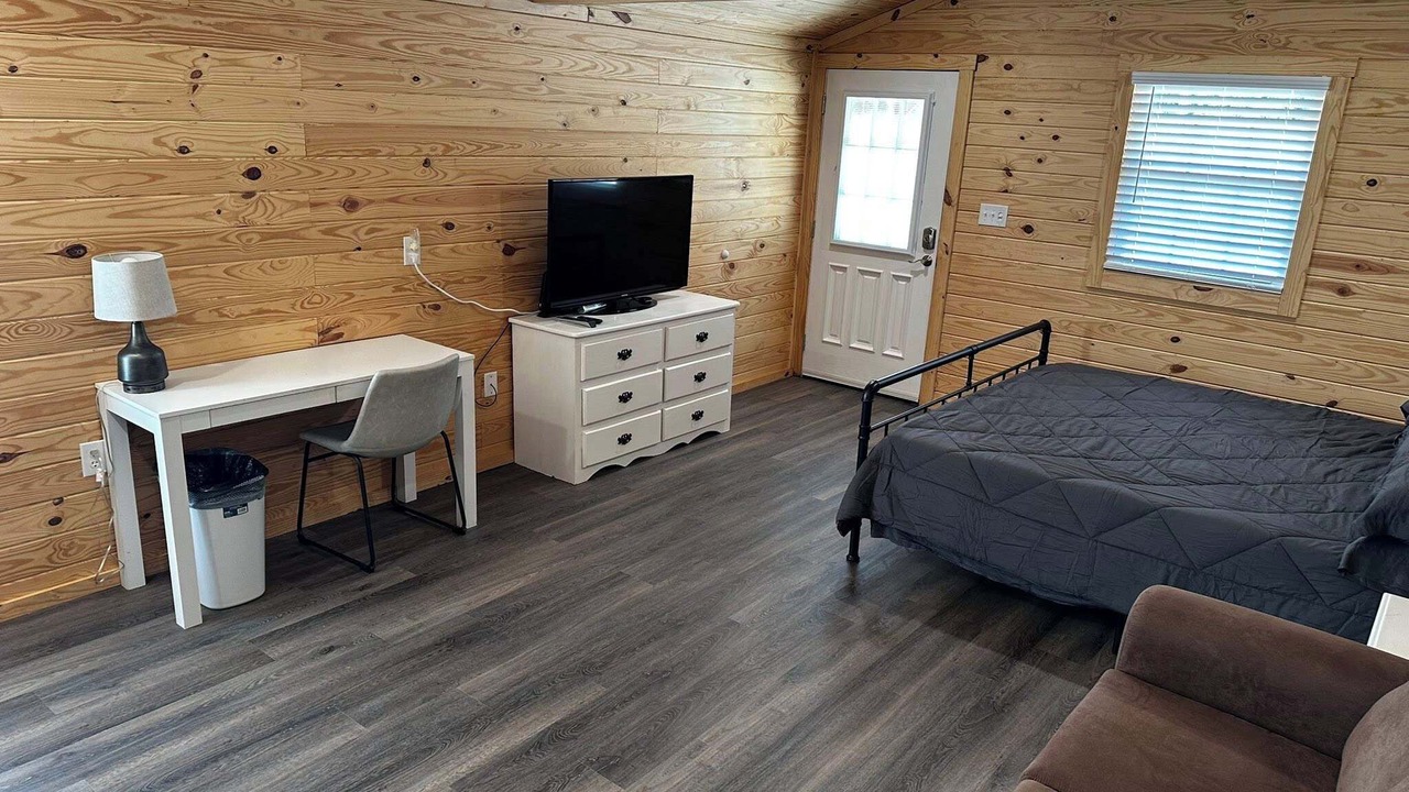 Photo of Bedroom in Starkville
