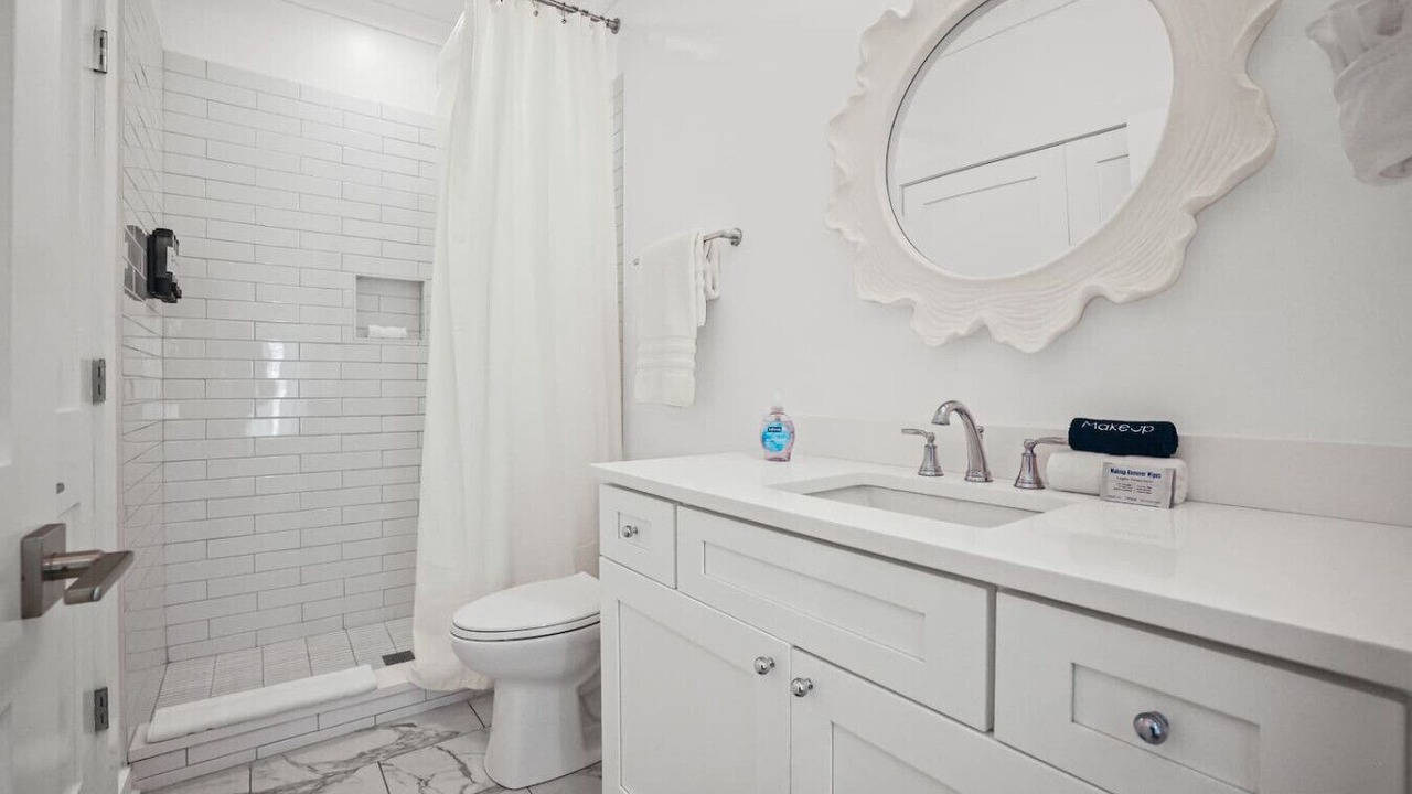 Photo of Bathroom in Pass Christian