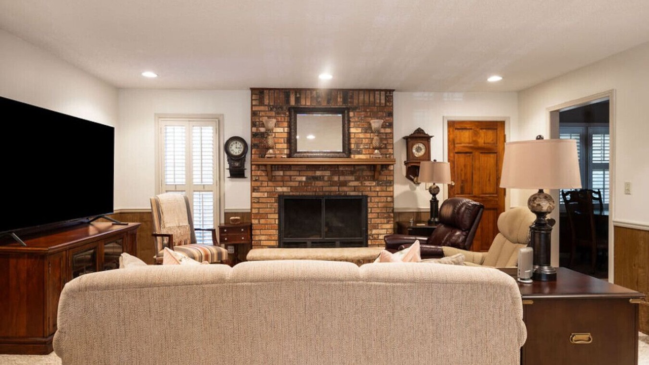 Photo of Livingroom in Northport