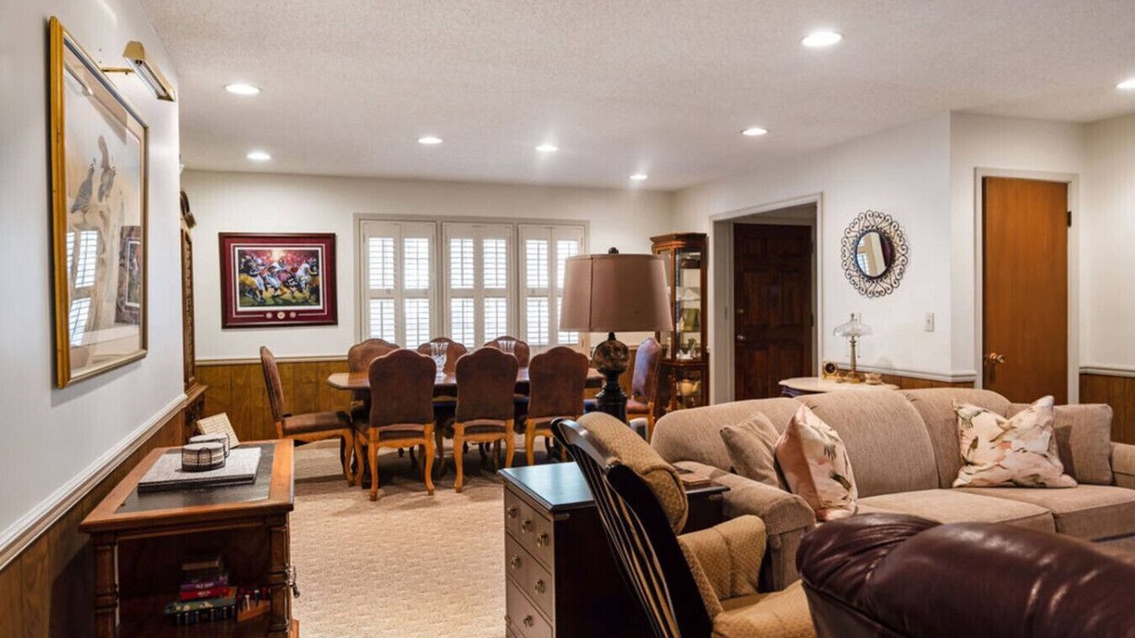 Photo of Livingroom in Northport