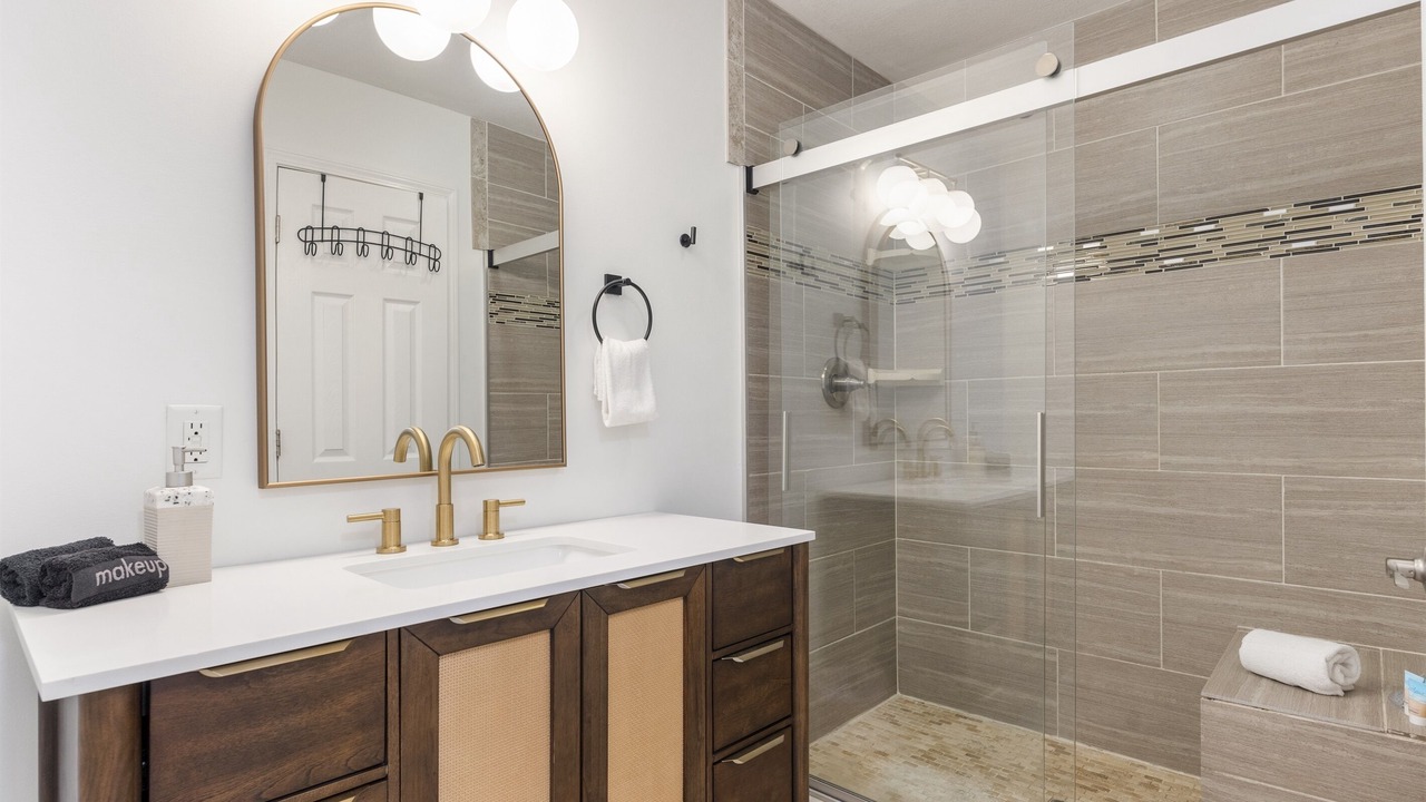 Photo of Bathroom in Kiska Beach