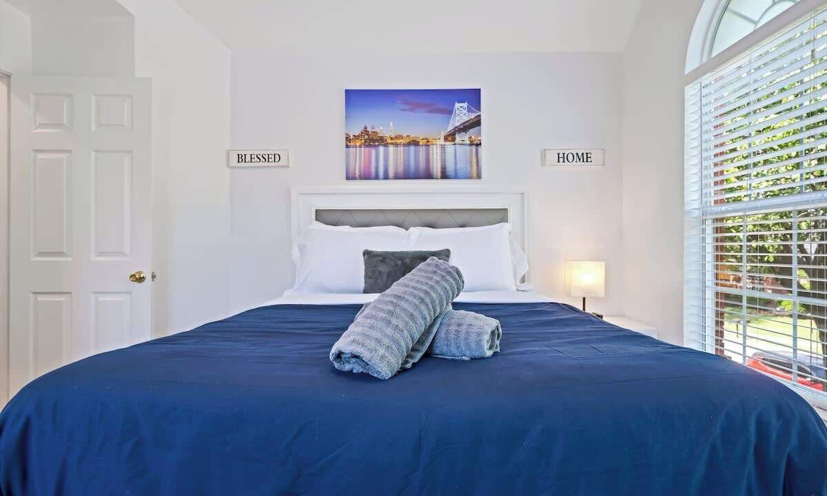 Photo of Bedroom in Allen