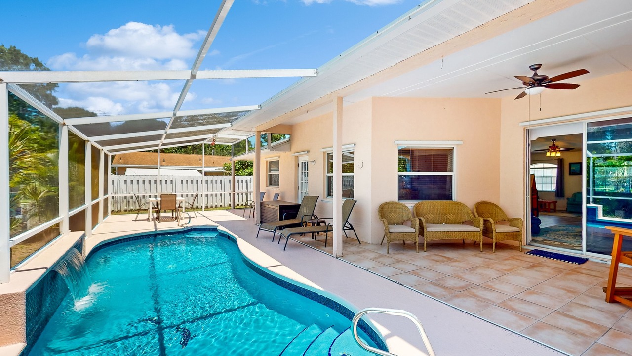 Photo of Outdoor in Sebastian Highlands