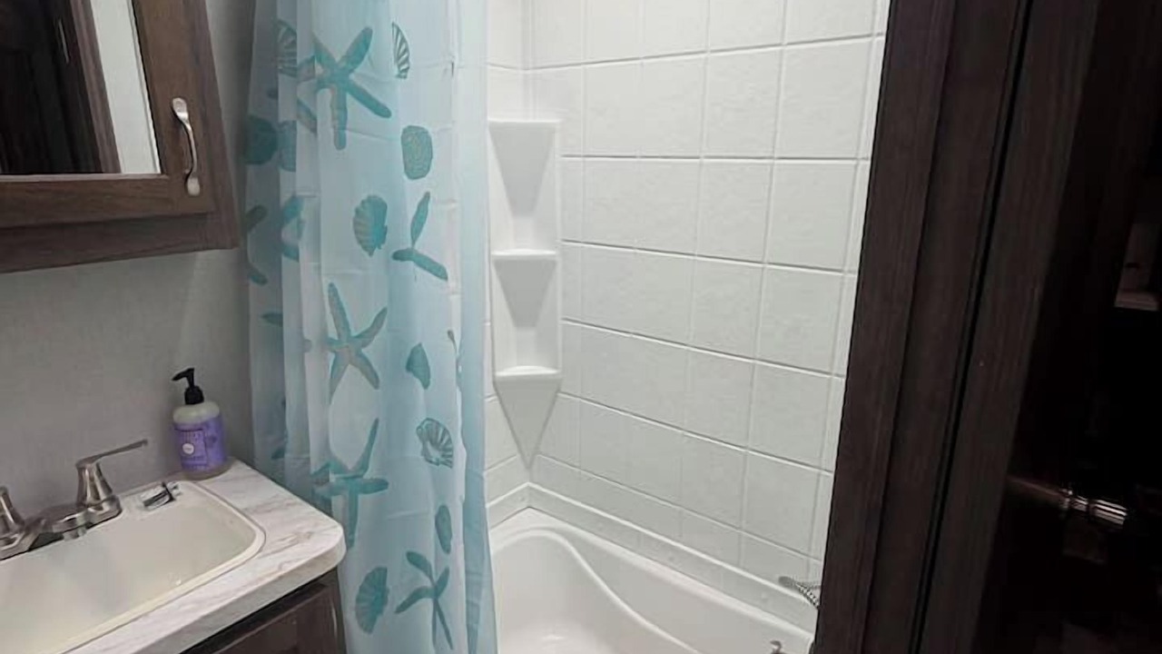Photo of Bathroom in Holly Beach