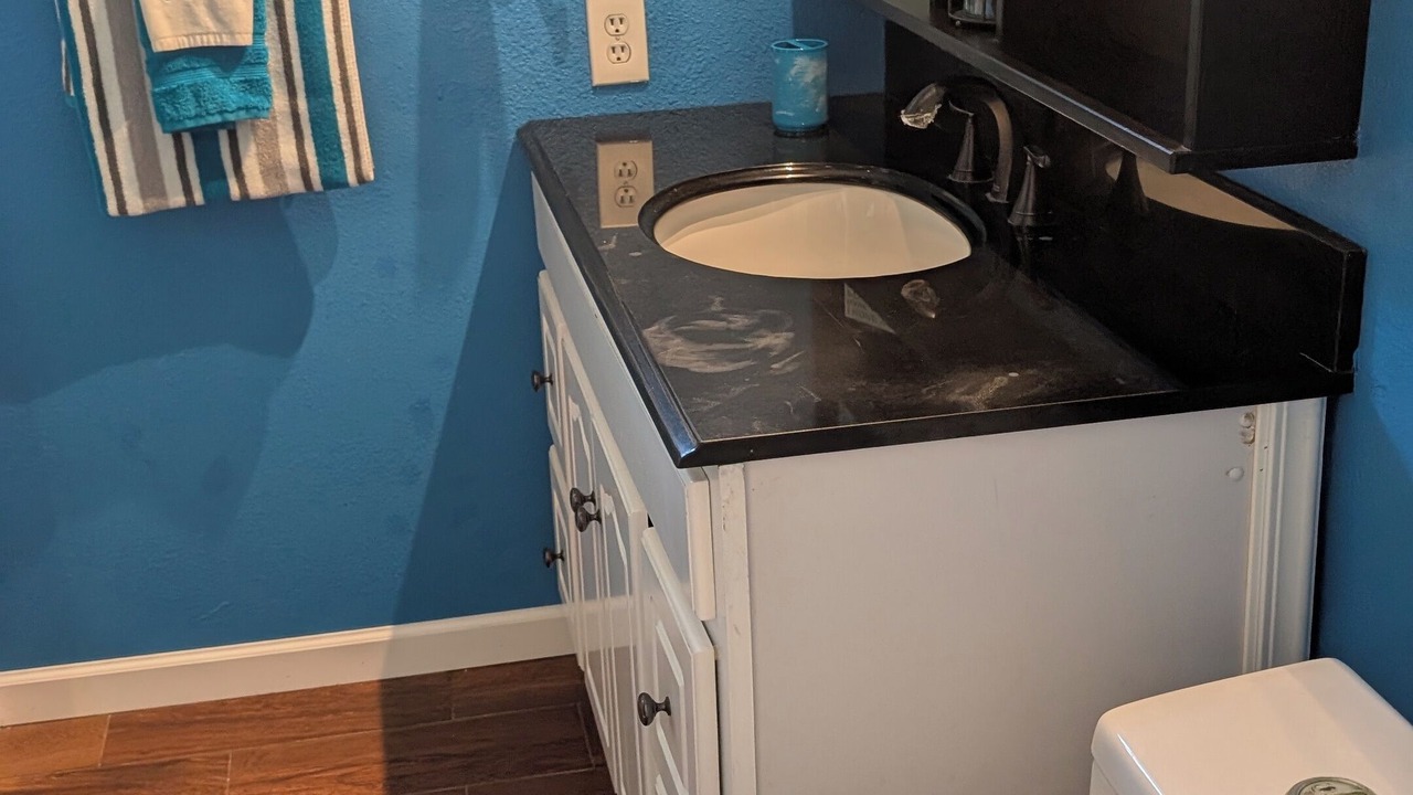 Photo of Bathroom in Orange