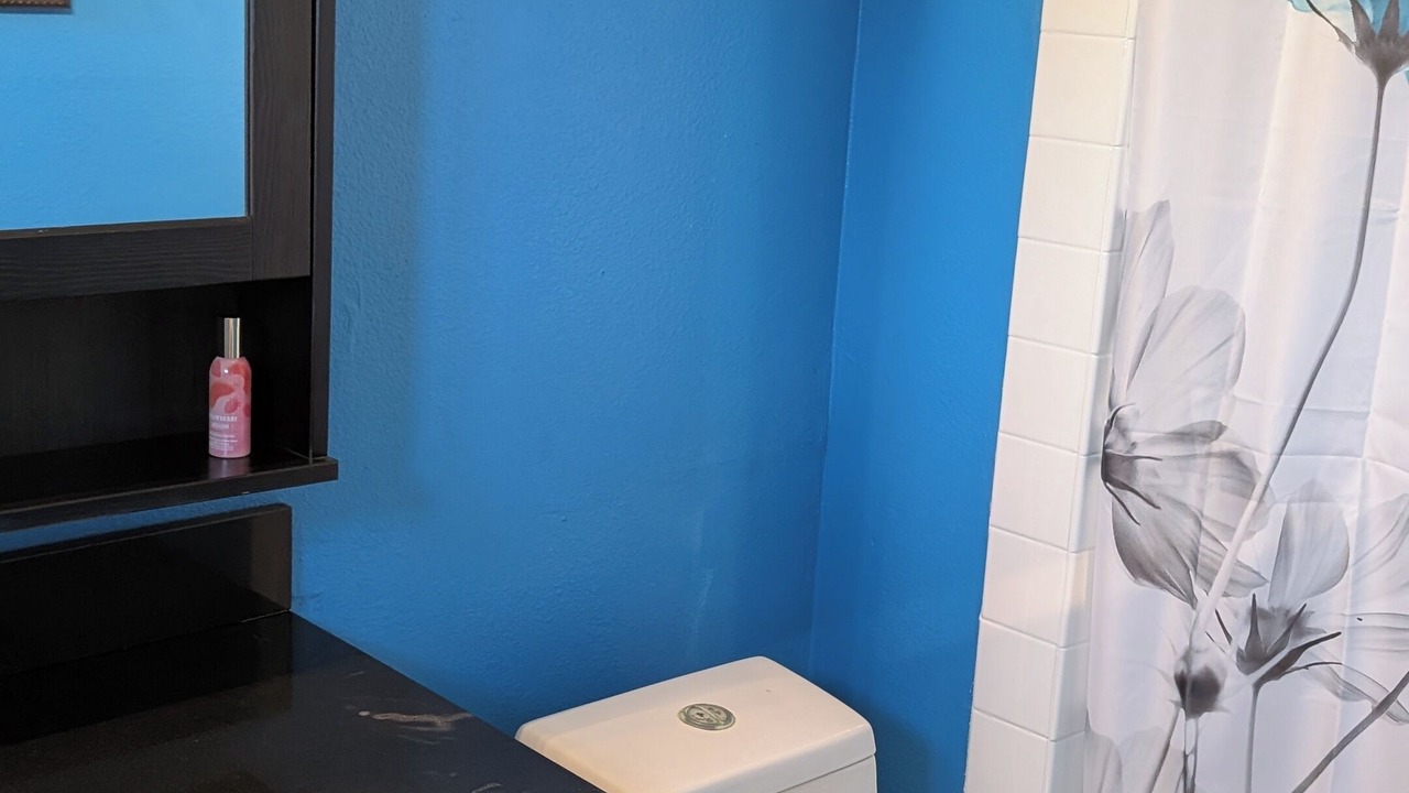 Photo of Bathroom in Orange