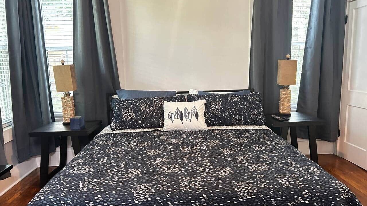Photo of Bedroom in Downtown Jackson