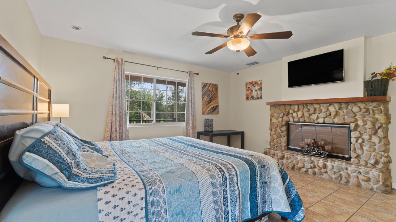 Photo of Bedroom in Wesley Chapel