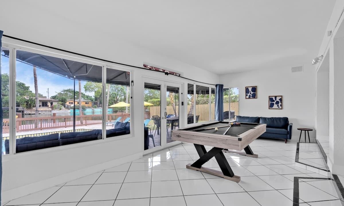 Photo of Bedroom in Poinsettia Heights