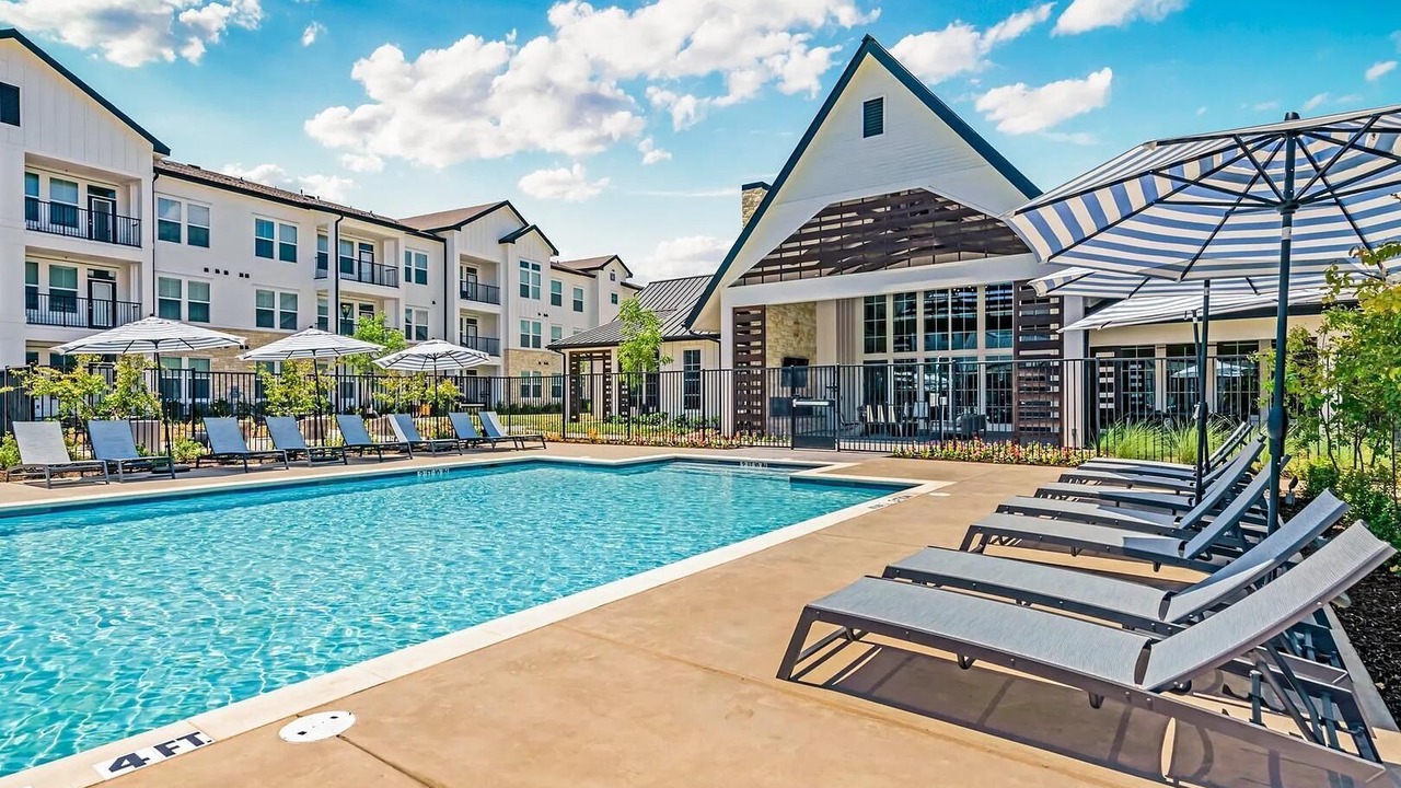 Photo of Outdoor in Weston