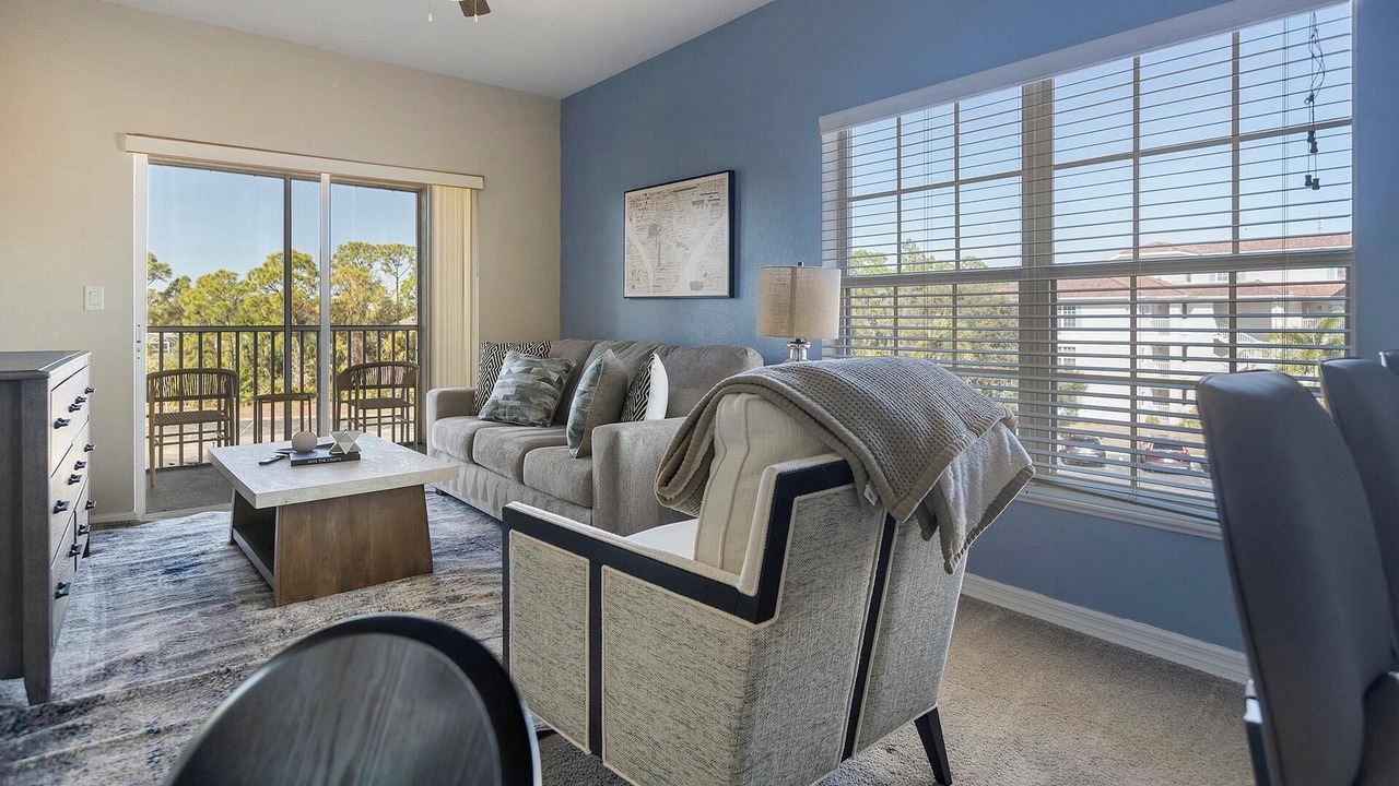 Photo of Livingroom in North Port