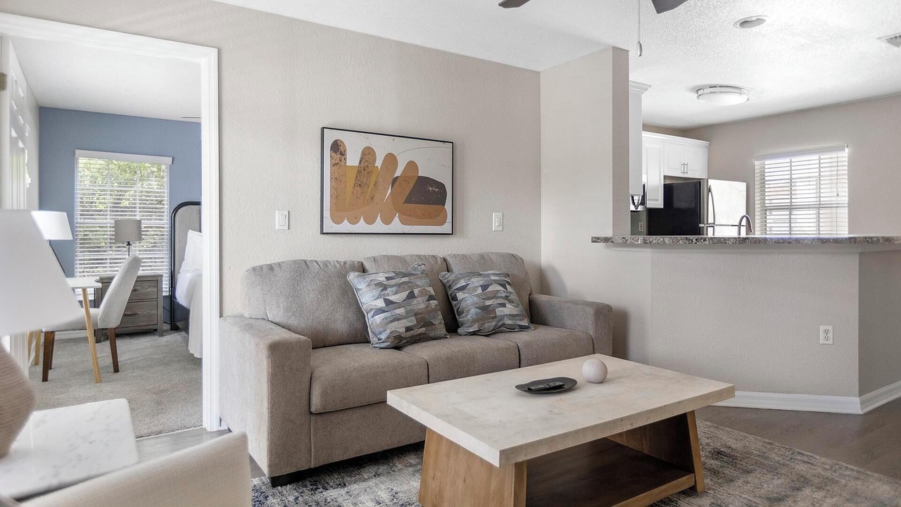 Photo of Livingroom in North Port