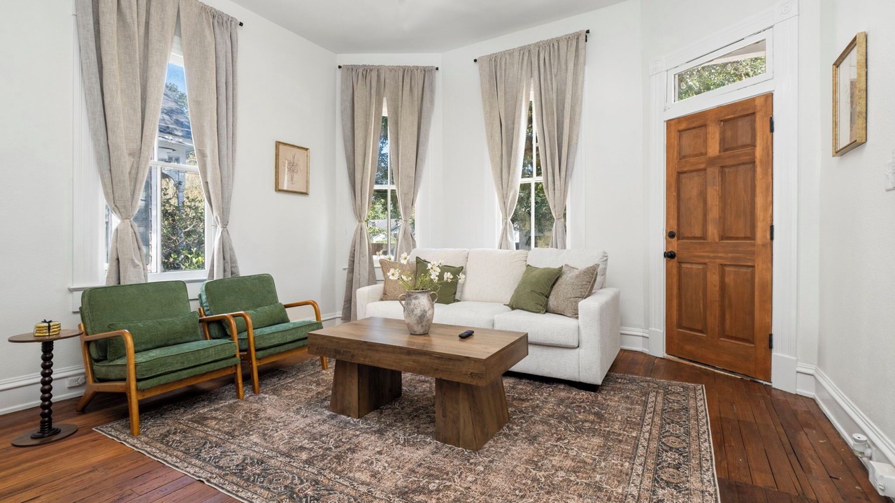 Photo of Livingroom in Hannon Park