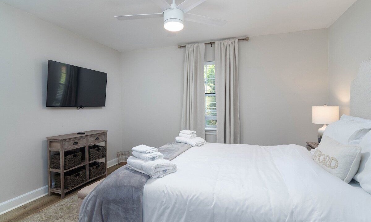 Photo of Bedroom in Oxford