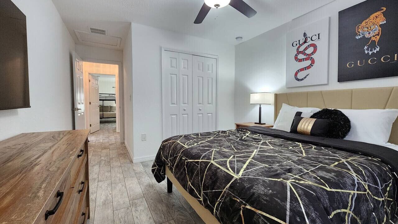 Photo of Bedroom in Wadeview Park