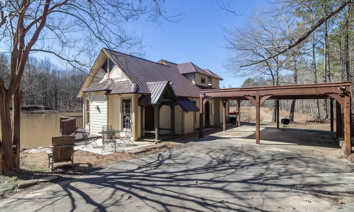 Photo of Outdoor in Taylor