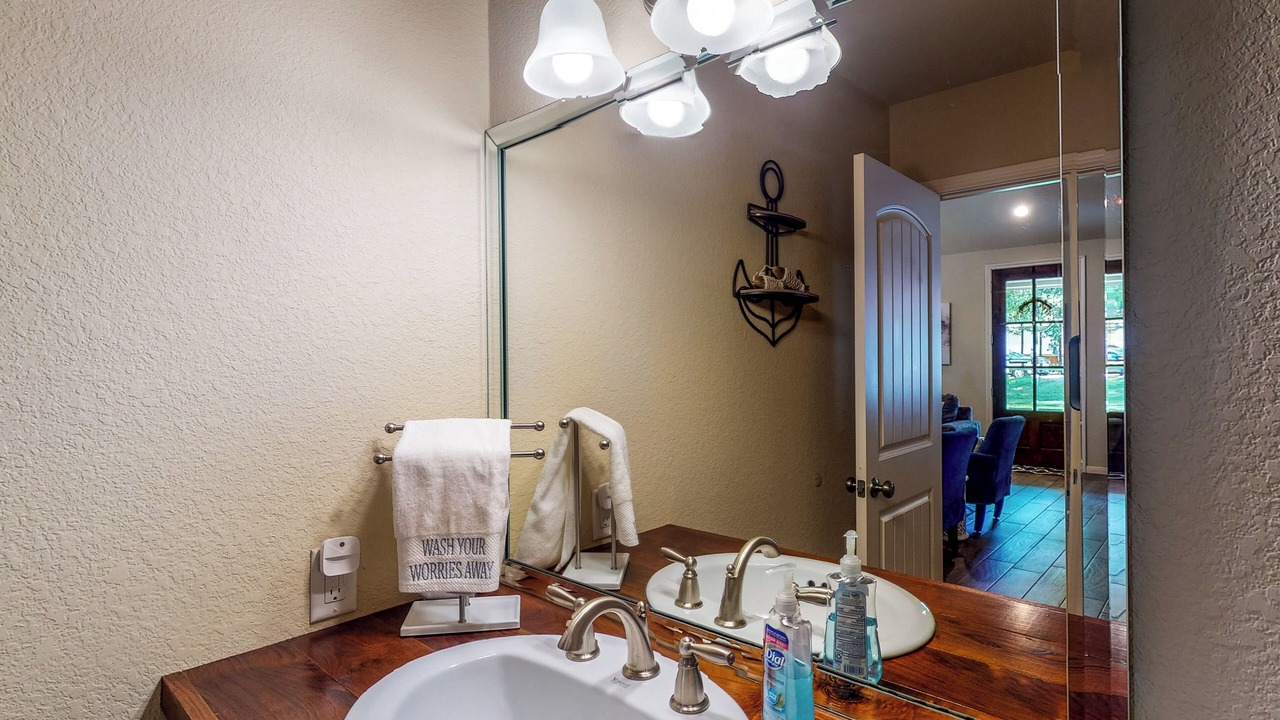 Photo of Bathroom in Cape Royale