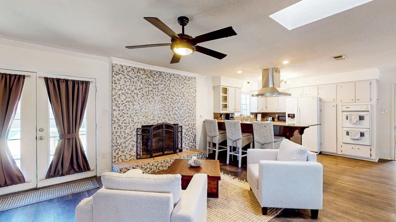 Photo of Livingroom in Pass Christian