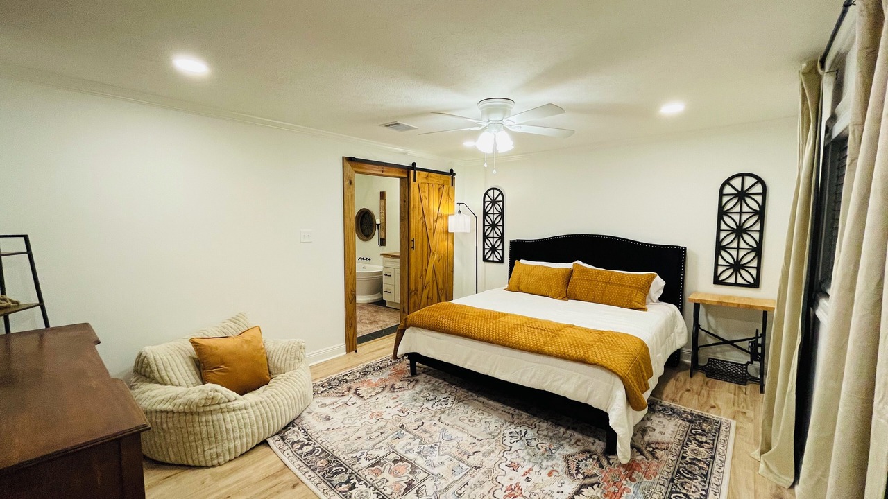 Photo of Bedroom in McComb
