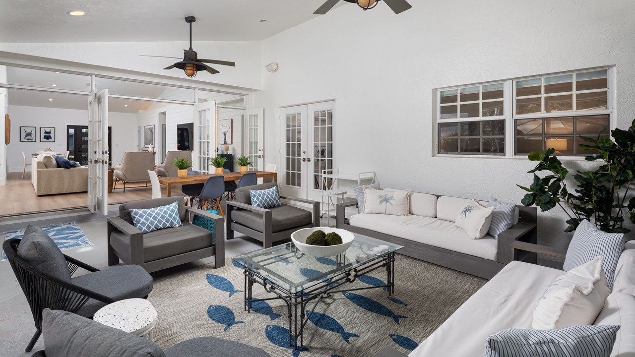 Photo of Livingroom in Old Naples
