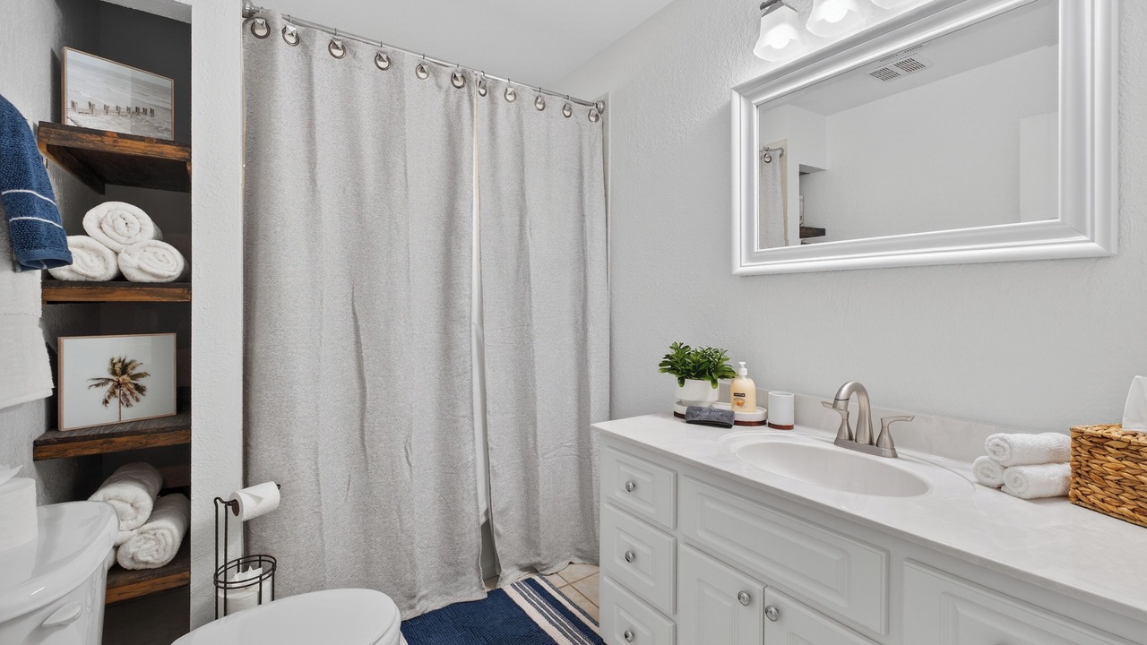 Photo of Bathroom in Florida Shores