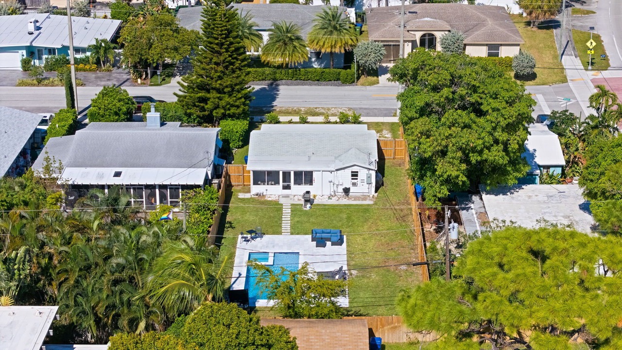 Photo of Outdoor in Wilton Manors