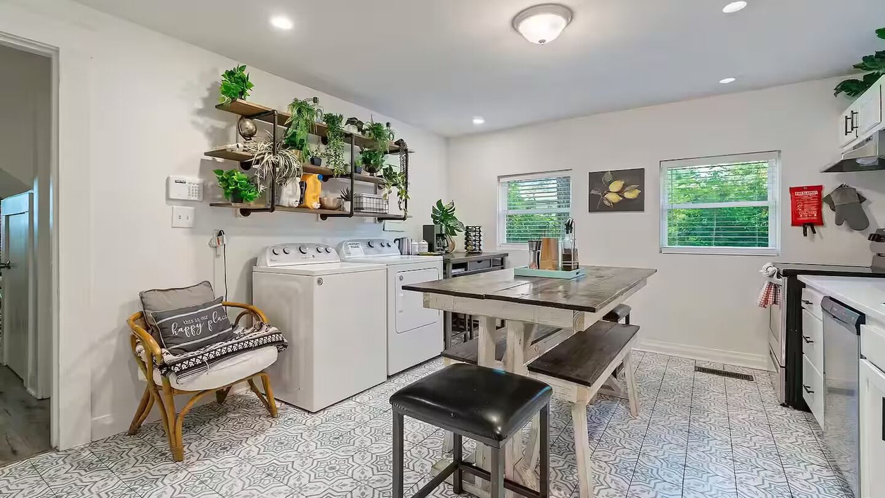 Photo of Kitchen in Five Points South