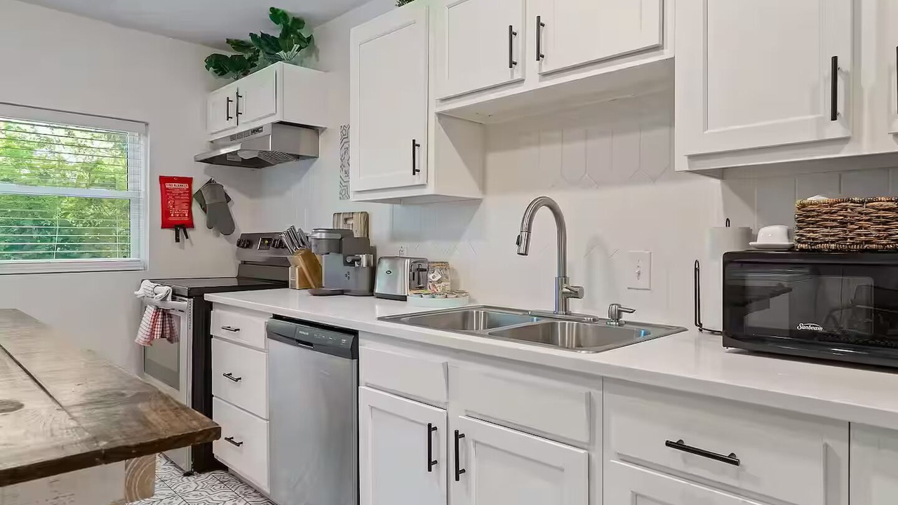 Photo of Kitchen in Five Points South