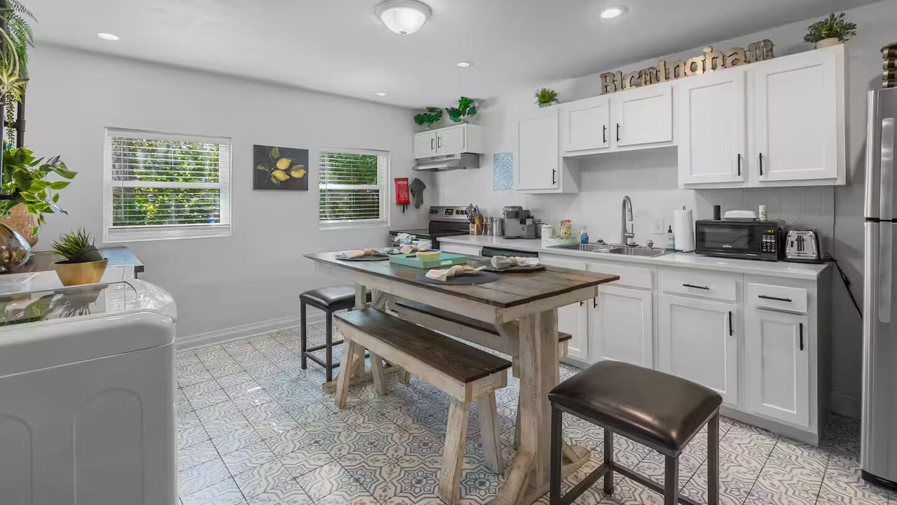 Photo of Kitchen in Five Points South