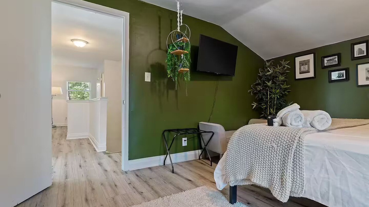 Photo of Bedroom in Five Points South