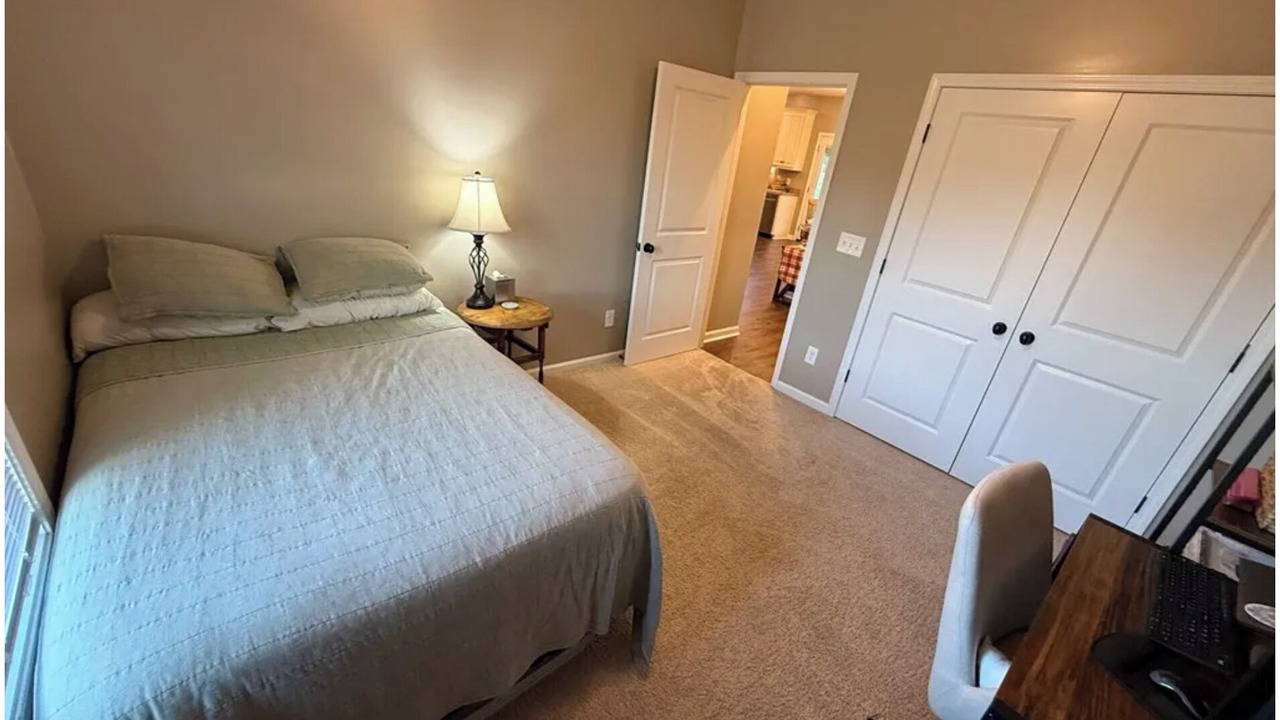 Photo of Bedroom in Oxford