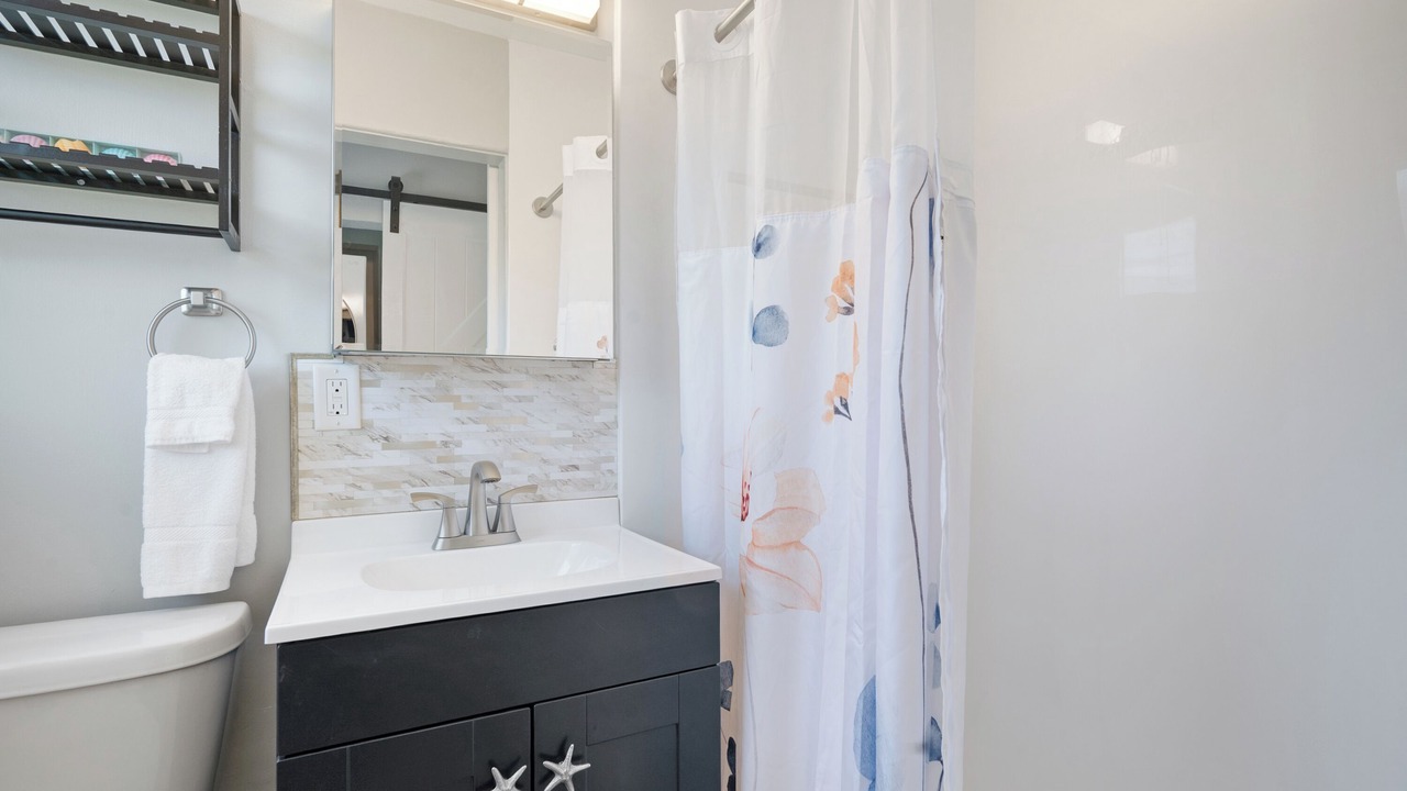 Photo of Bathroom in Holmes Beach
