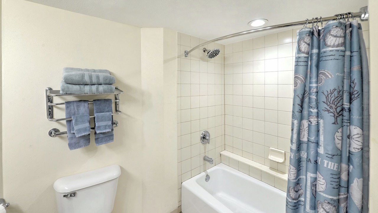 Photo of Bathroom in Ortona Park
