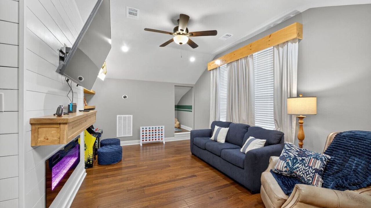 Photo of Bedroom in Conroe