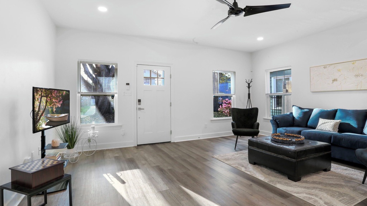 Photo of Livingroom in Mid City South