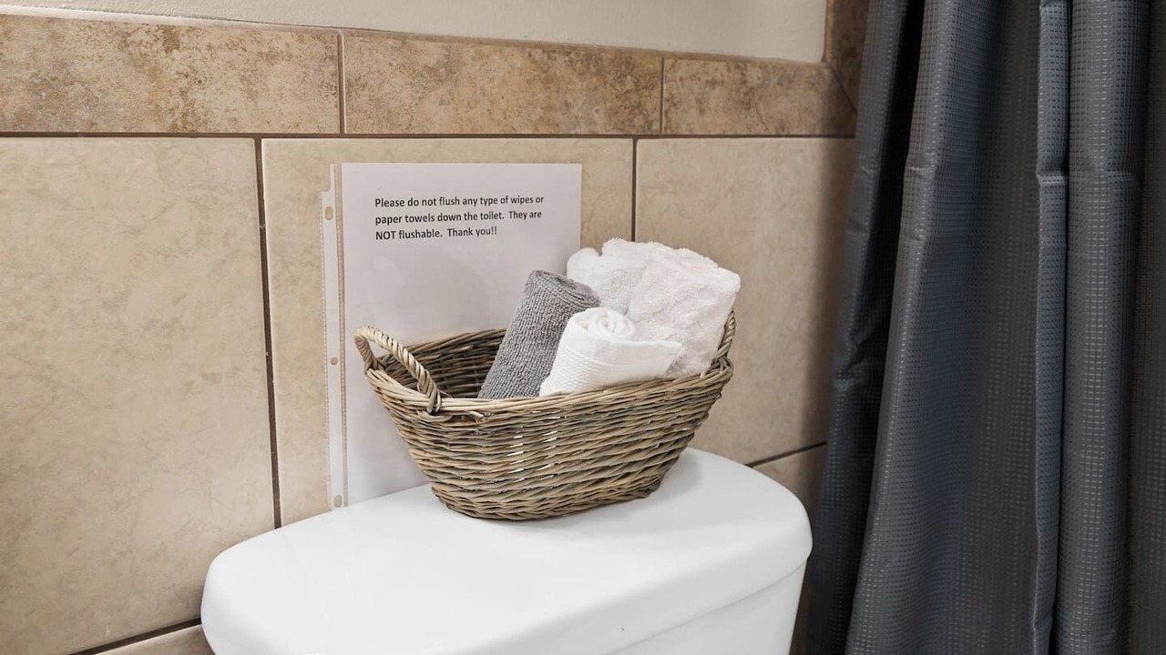 Photo of Bathroom in Alexandria