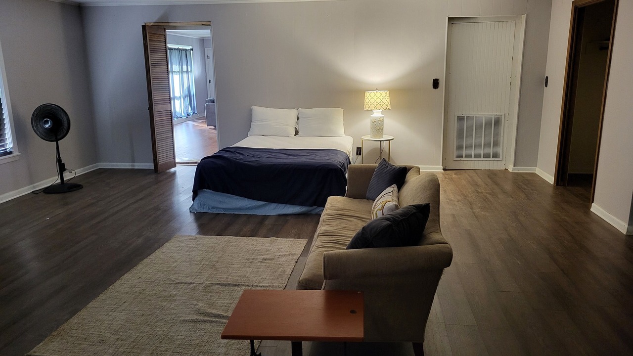 Photo of Bedroom in Fairbanks