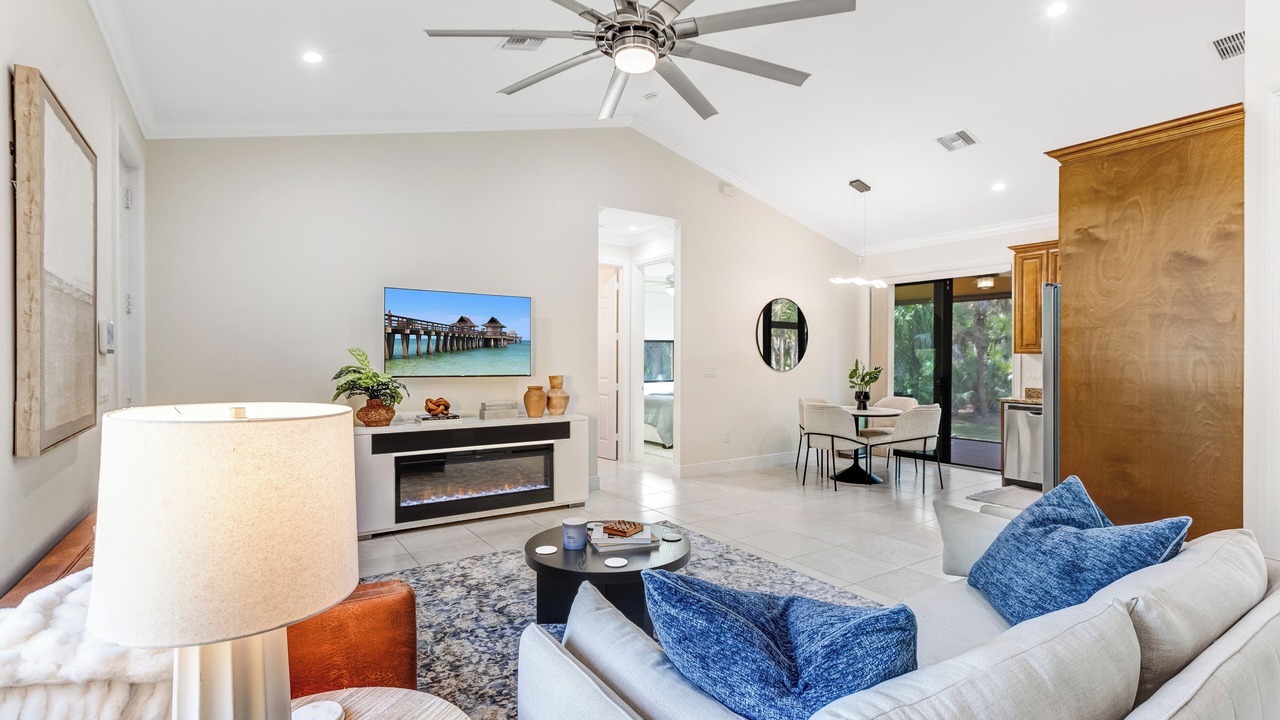 Photo of Livingroom in Rural Estates