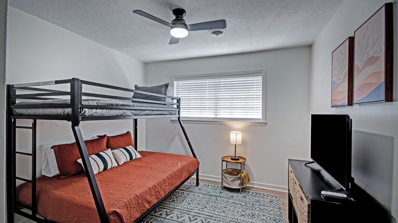 Photo of Bedroom in Pearl
