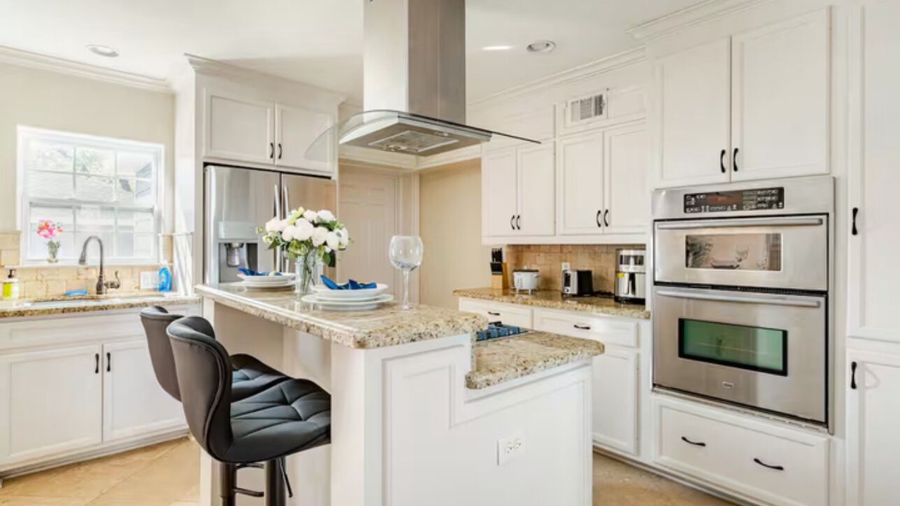 Photo of Kitchen in MacGregor