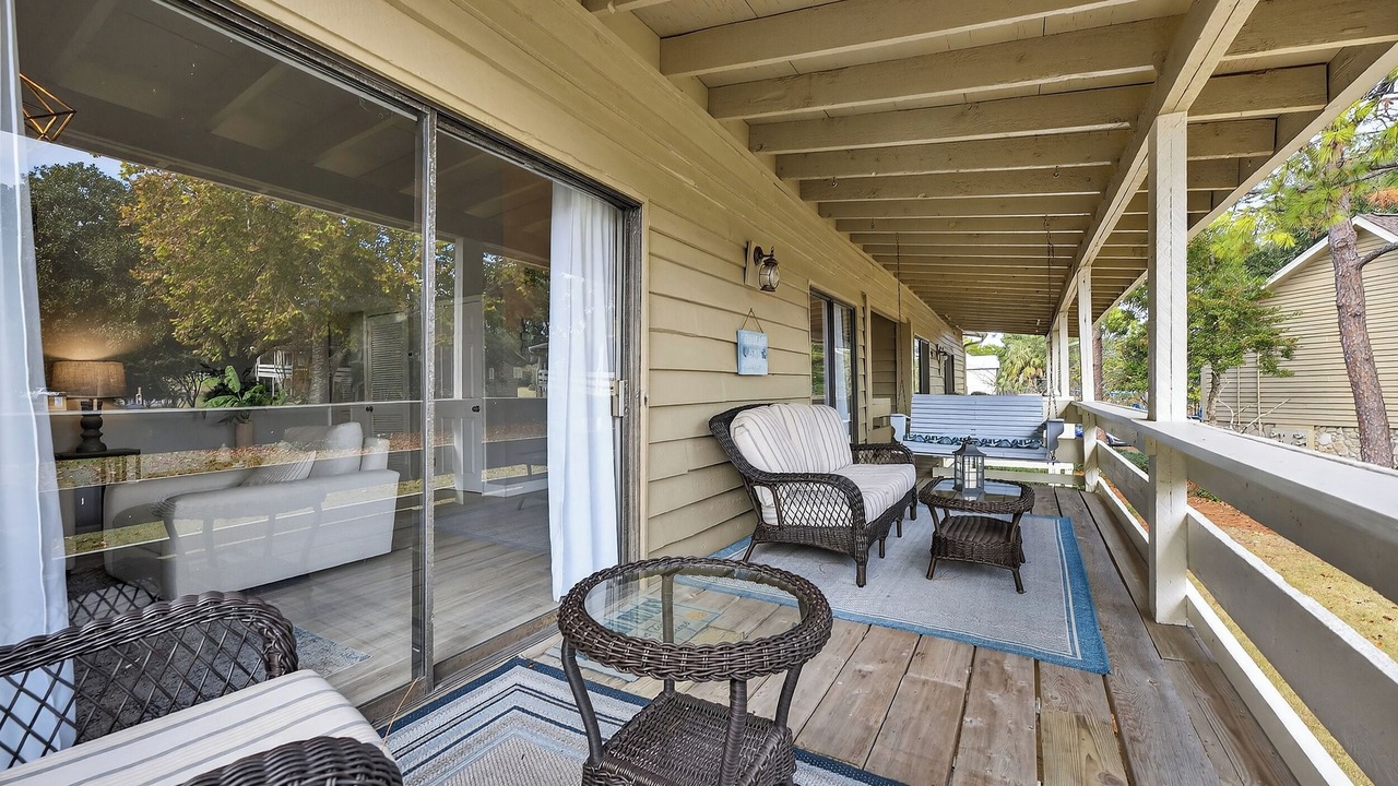 Photo of Patio Balcony in Miramar Beach