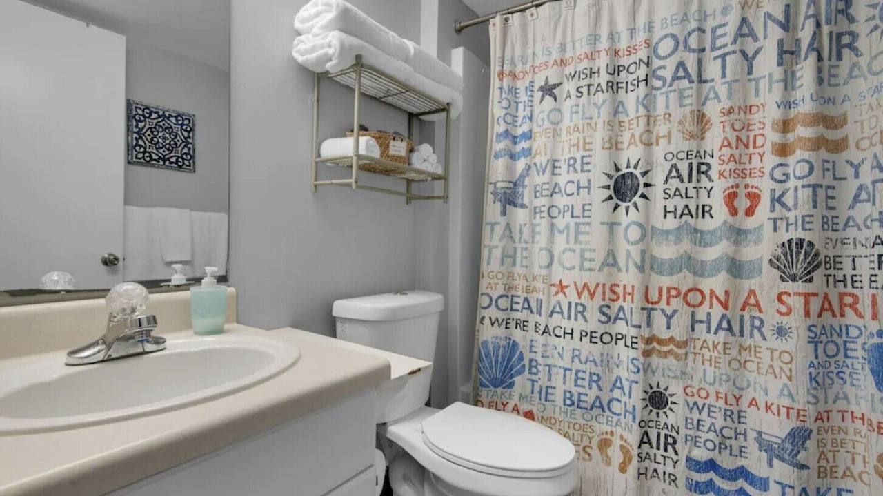 Photo of Bathroom in Ono Island