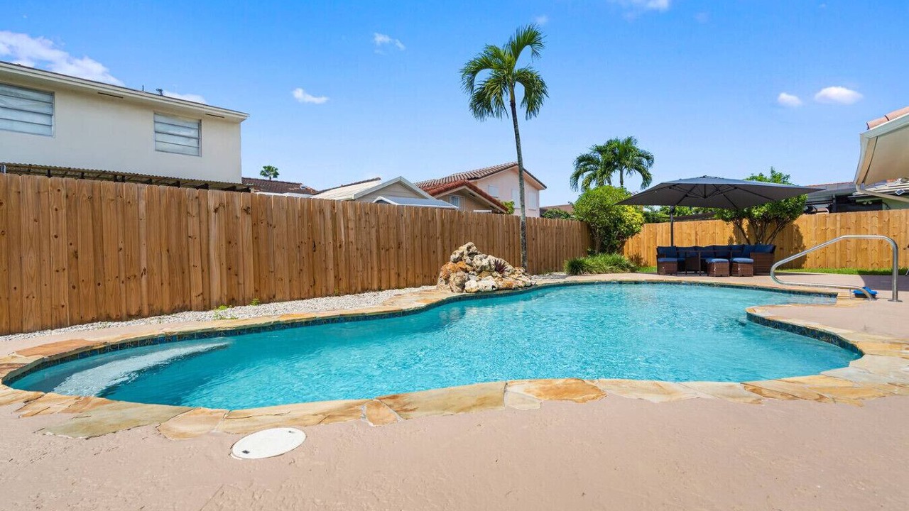 Photo of Outdoor in Ludlam