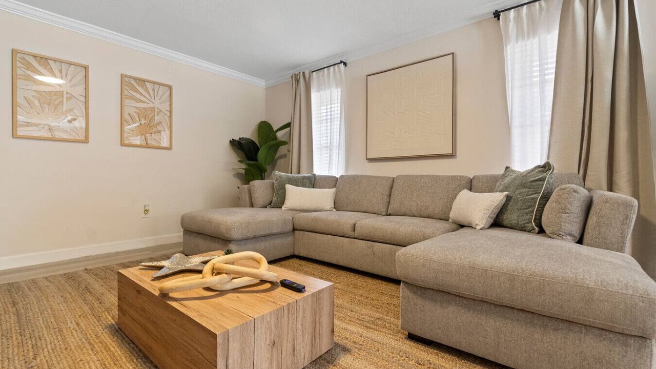 Photo of Livingroom in University Park