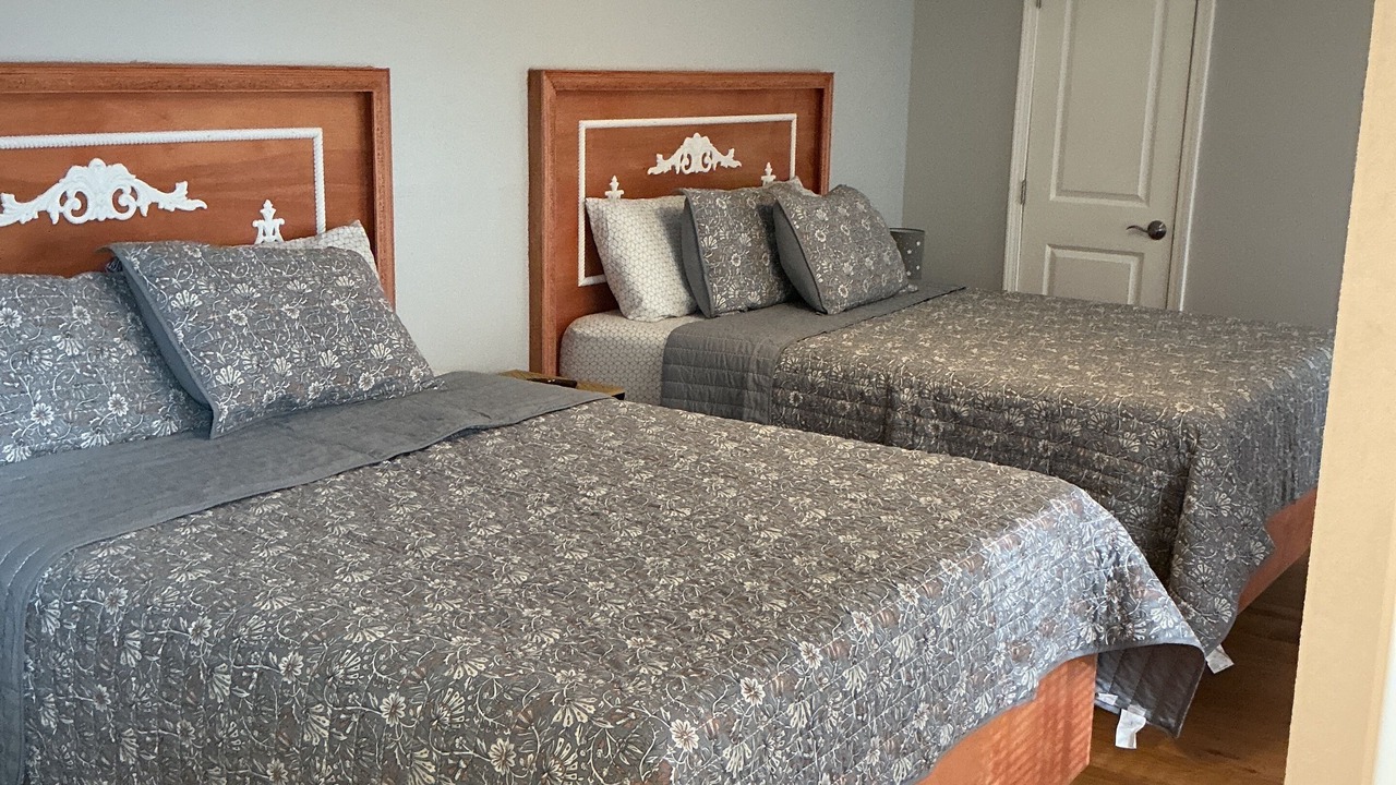 Photo of Bedroom in Tougaloo