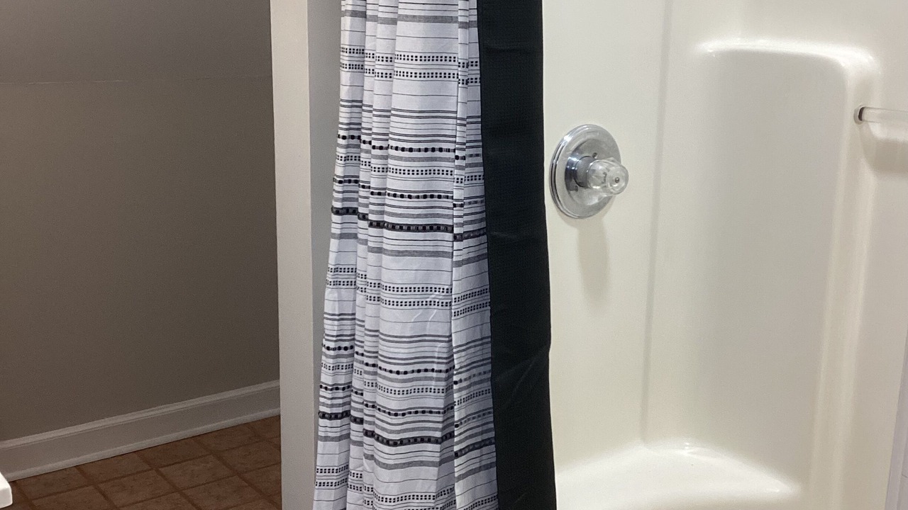 Photo of Bathroom in Fort Payne