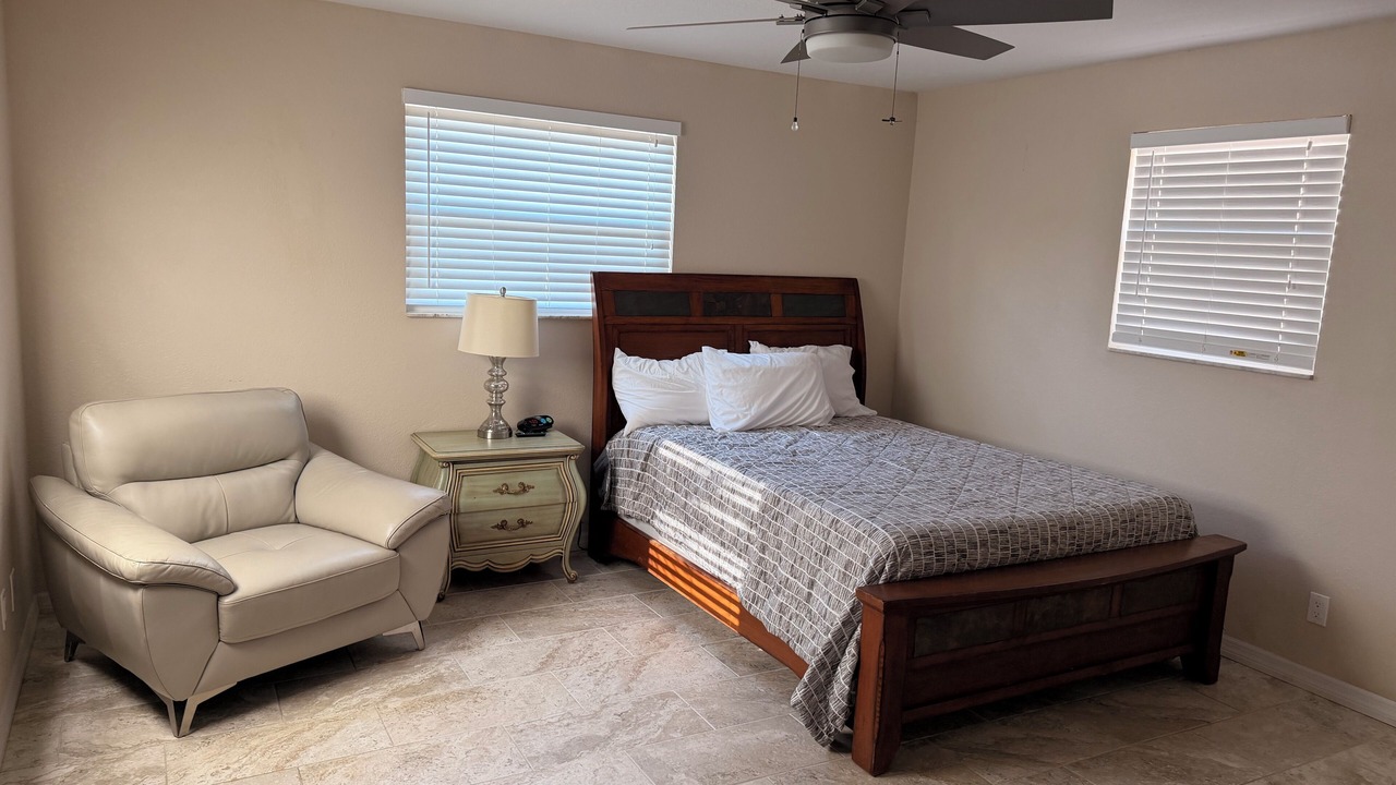 Photo of Bedroom in South Daytona