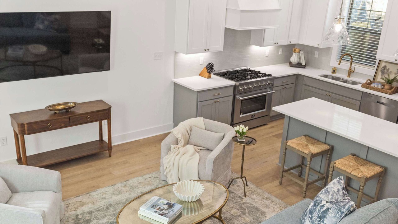 Photo of Livingroom in Lafayette