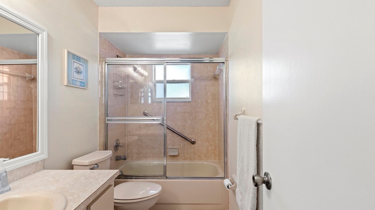 Photo of Bathroom in Florida Shores